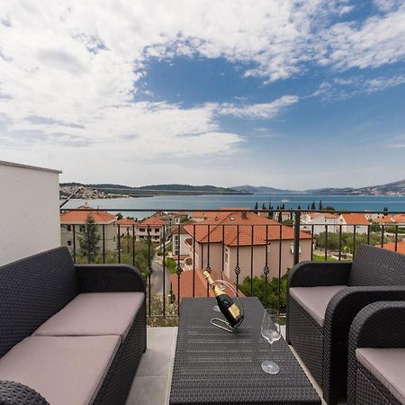 Apartment Tamara Trogir Exteriör bild