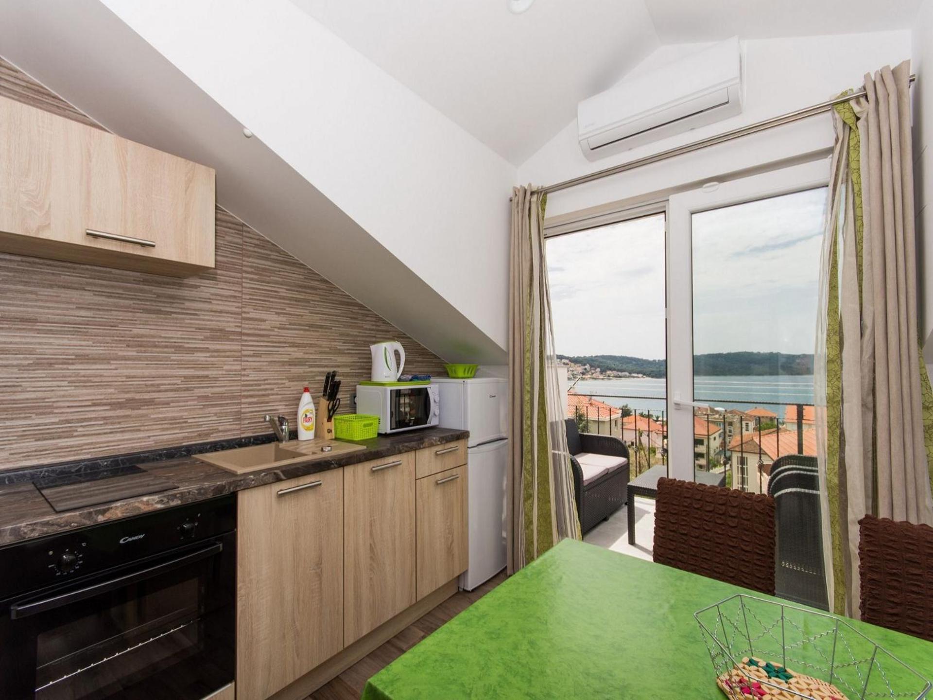 Apartment Tamara Trogir Exteriör bild